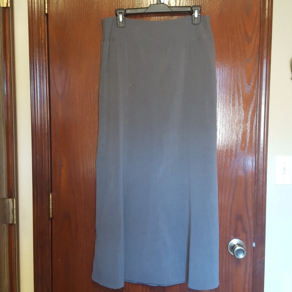 Womens East 5th Long gray skirt